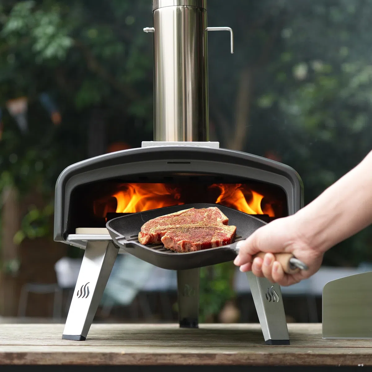 Forno per Pizza da Esterno a Legna e Carbonella, Pizzaiolo Portatile per Giardino