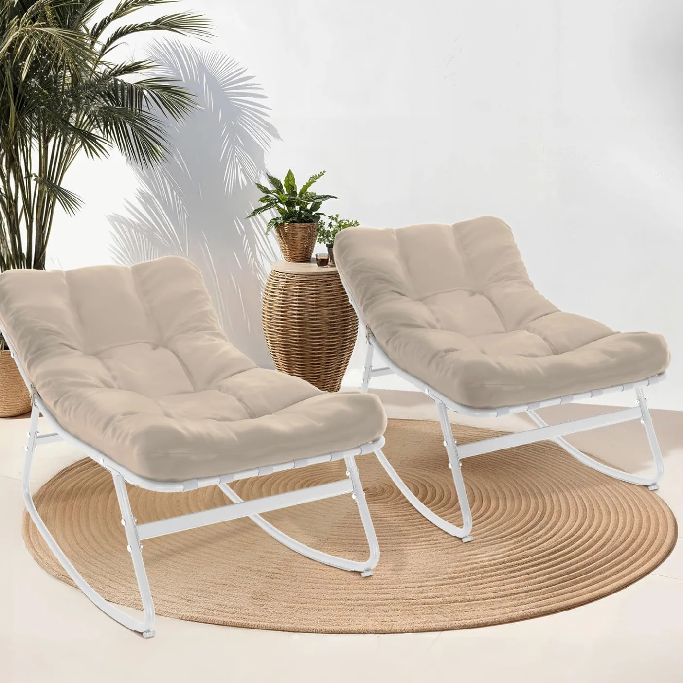 Set di 2 sedie a dondolo da giardino Arona, bianche con cuscini beige