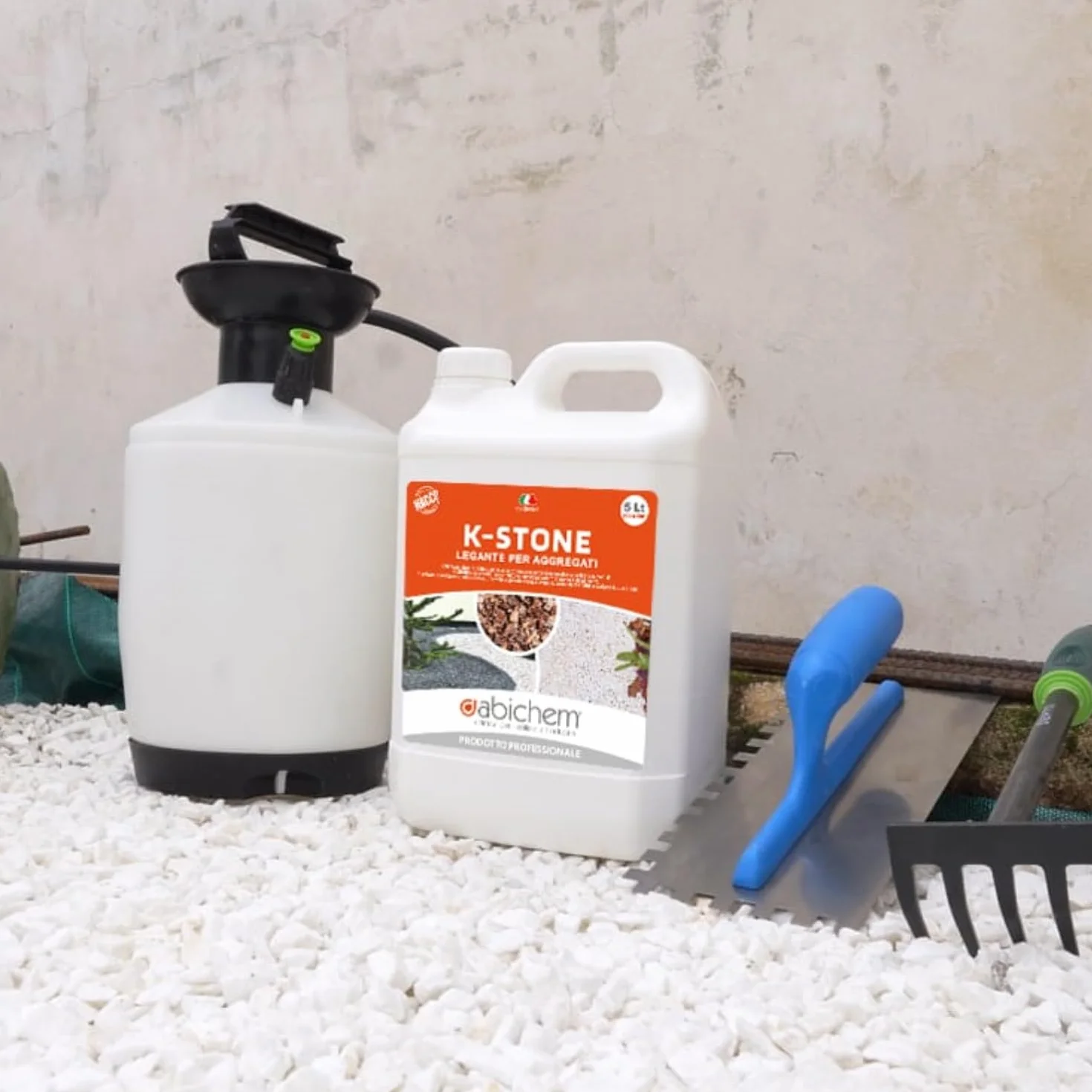 Legante per Ghiaia da Esterno da 5 Litri – Stabilizzatore che Incolla e Fissa Sassi Bianchi da Giardino, Ciottoli, Pietre, Corteccia per Pacciamatura – Resina Bianca Pronta all’Uso
